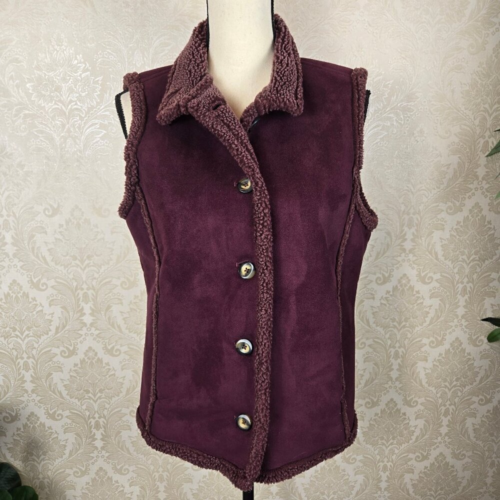 L L Bean Women's Size Small Burgundy Faux Suede Vest Sherpa Lined Button Down